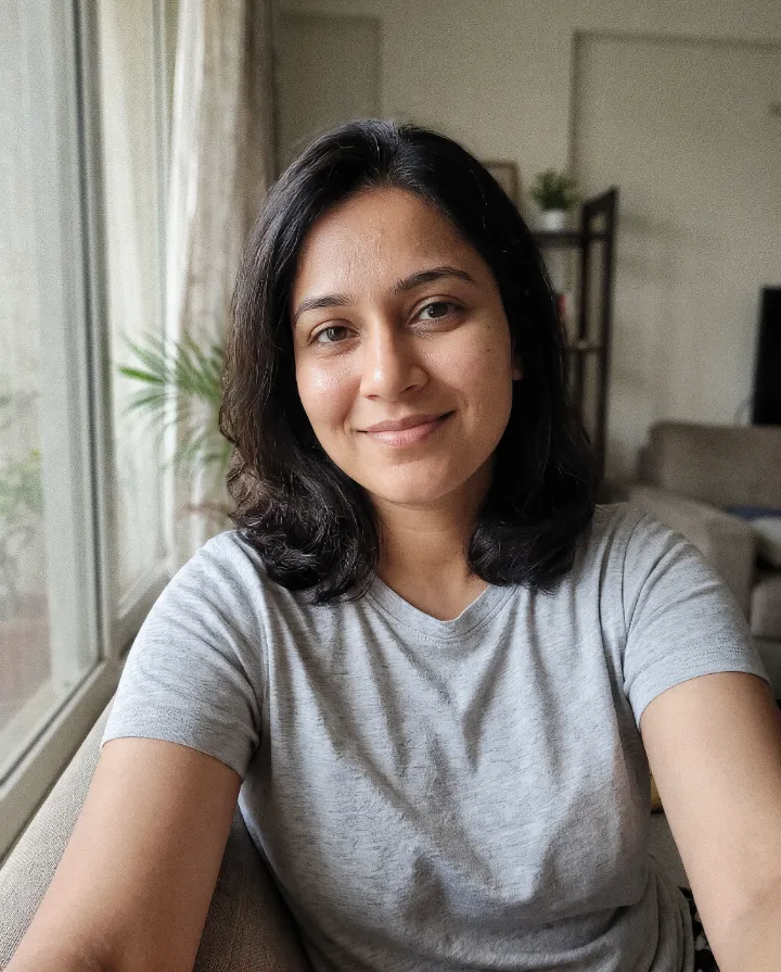 The same selfie enlarged to Full HD by the AI image upscaler